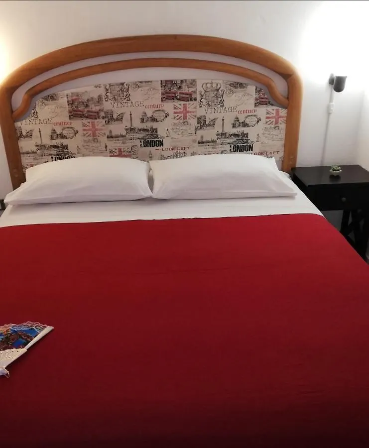 Il Posto Giusto Station Rooms Palermo Italy